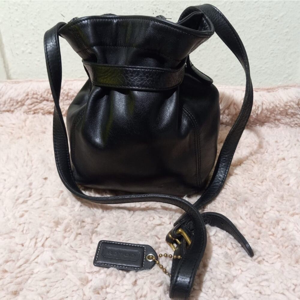COACH 4156 Black Leather Drawstring Shoulder Bag Belted Pouch from Japan - Picture 4 of 7